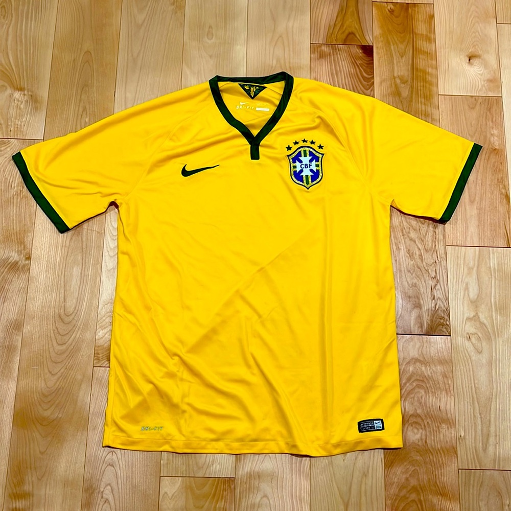 Nike Brazilian sport team soccer jersey